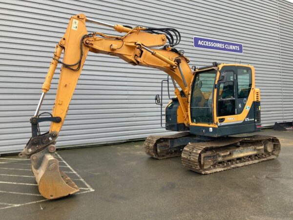 Pelle à chenilles Hyundai R125 LCR-9A
