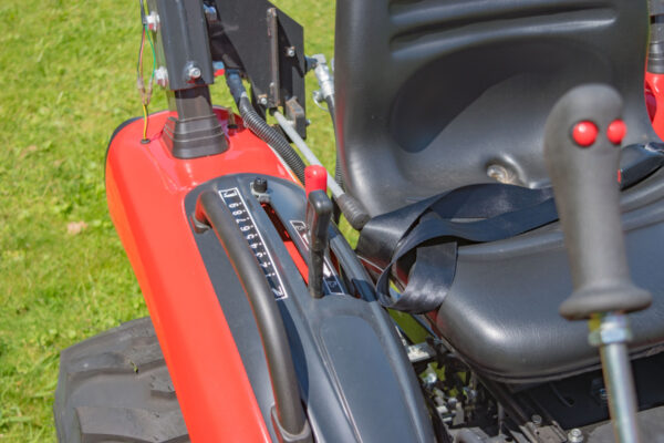 Mini-Tracteur compact BRANSON 2500H – Image 13