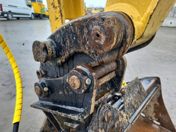 Caterpillar 305E2 Track Machine – Image 12