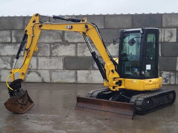 Caterpillar 305E2 Track Machine – Image 3