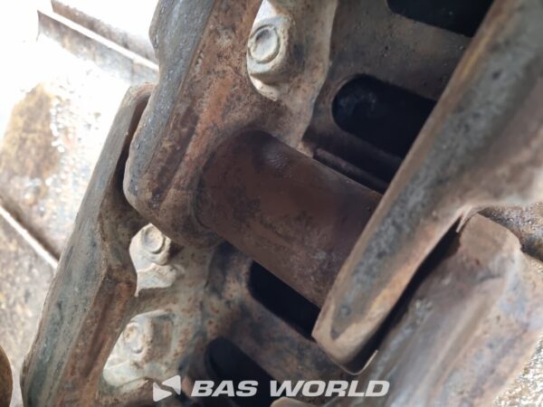 Komatsu PC228 US LC Track – Image 2