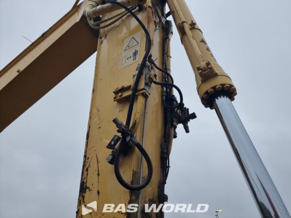 Komatsu PC228 US LC Track – Image 31
