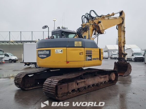 Komatsu PC228 US LC Track – Image 8