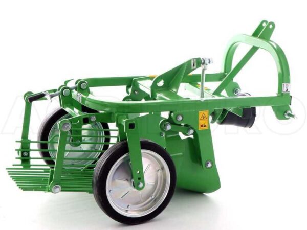 Arracheuse de pommes de terre pour tracteur Bomet URSA