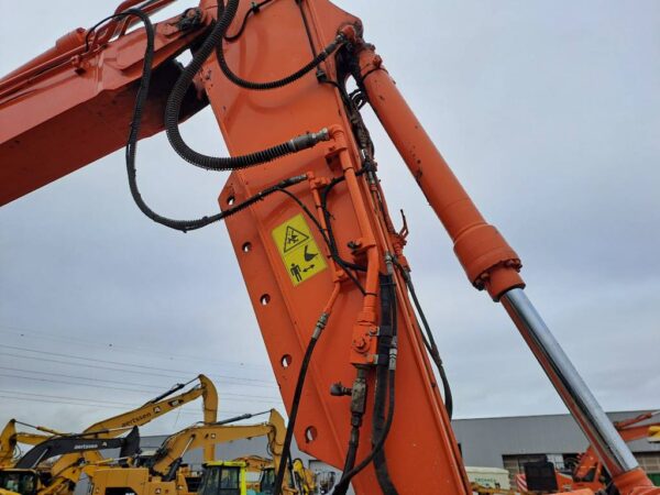 Hitachi ZX140WTB-6 (Topcon GPS + Engcon) – Image 3