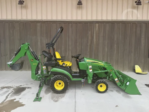 2019 JOHN DEERE 1025R – Image 10