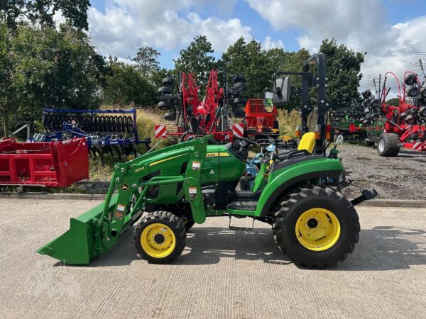2024 JOHN DEERE 2032R – Image 4