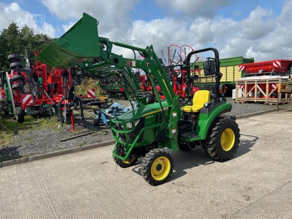 2024 JOHN DEERE 2032R – Image 3
