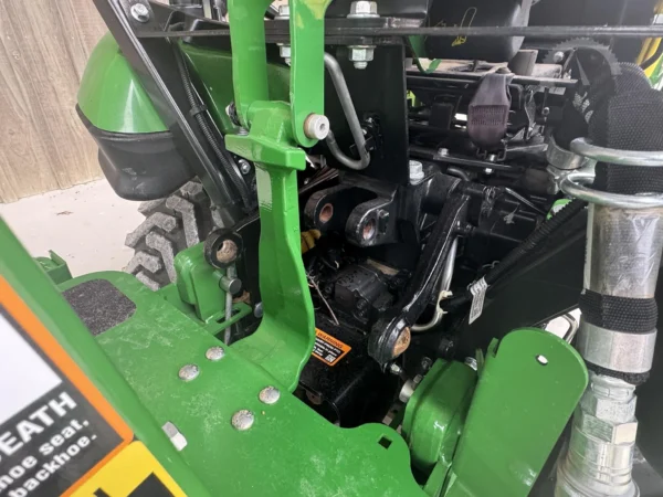 2019 JOHN DEERE 1025R – Image 12