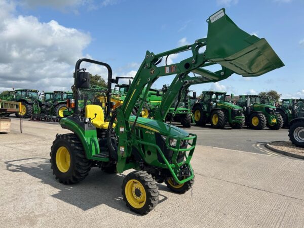 2024 JOHN DEERE 2032R – Image 6