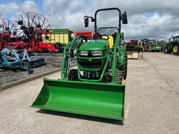 2024 JOHN DEERE 2032R – Image 7