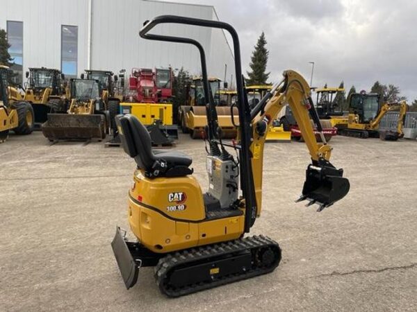 2021 Minipelle Caterpillar 300.9D – Image 4