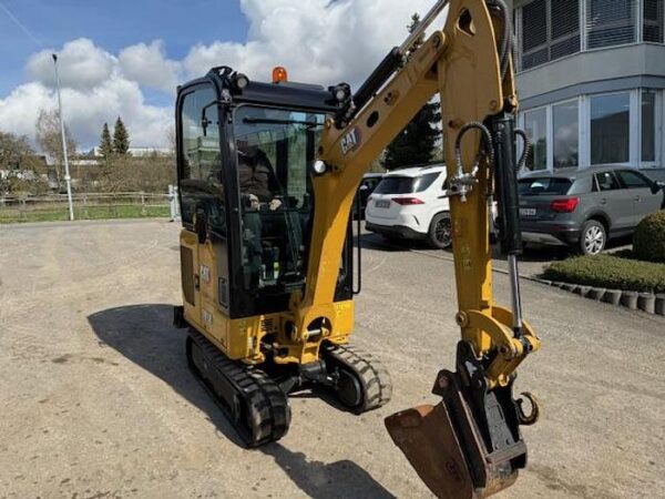 2021 Caterpillar 301.8-05A – Image 2