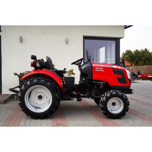 Massey Ferguson MF6028 4×4 – 28 CV – Image 5