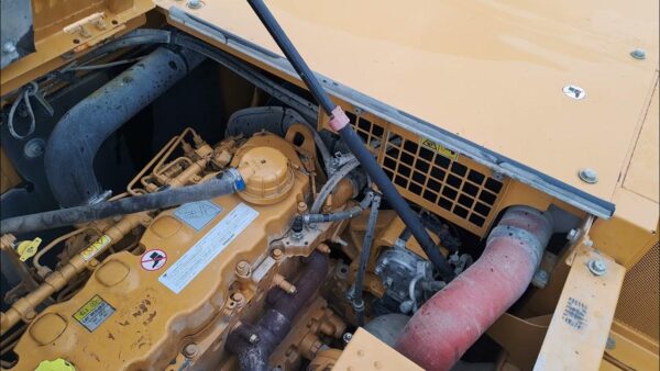 Pelle sur chenilles CAT 336 – Image 27
